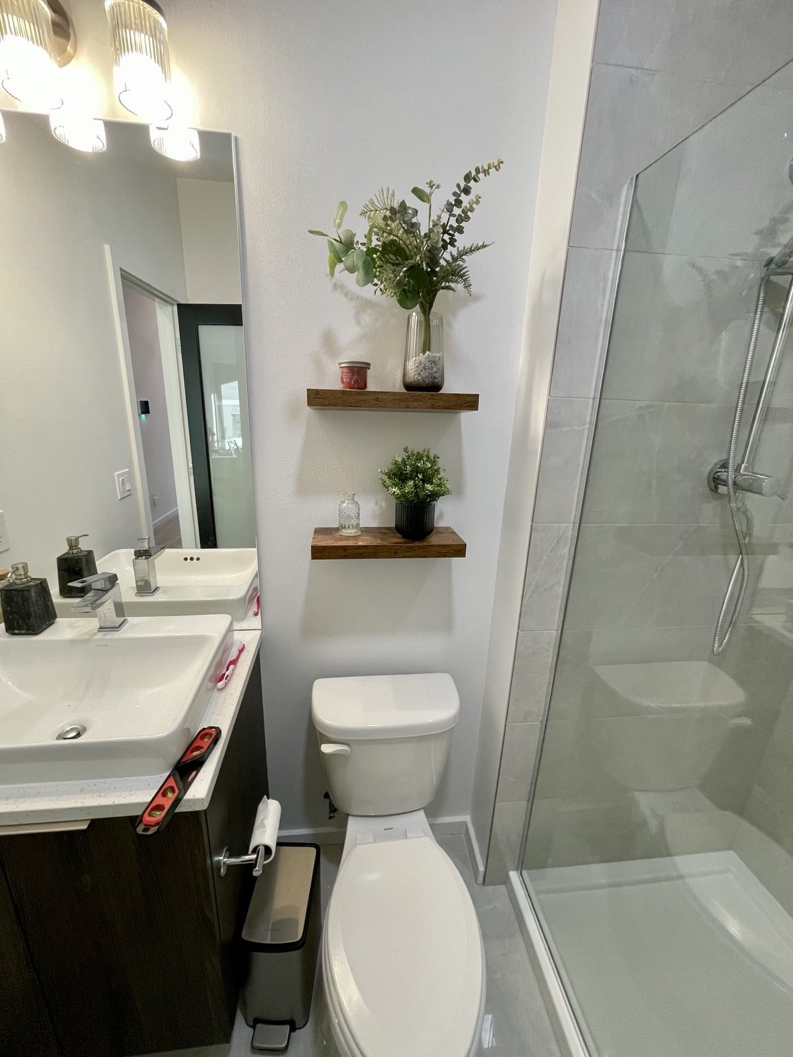 Bathroom floating shelves